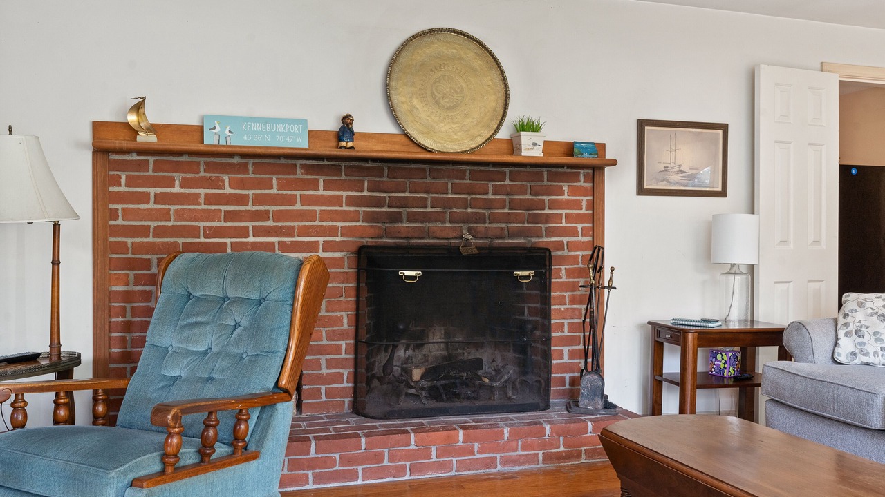 Photo of Livingroom in Cape Porpoise