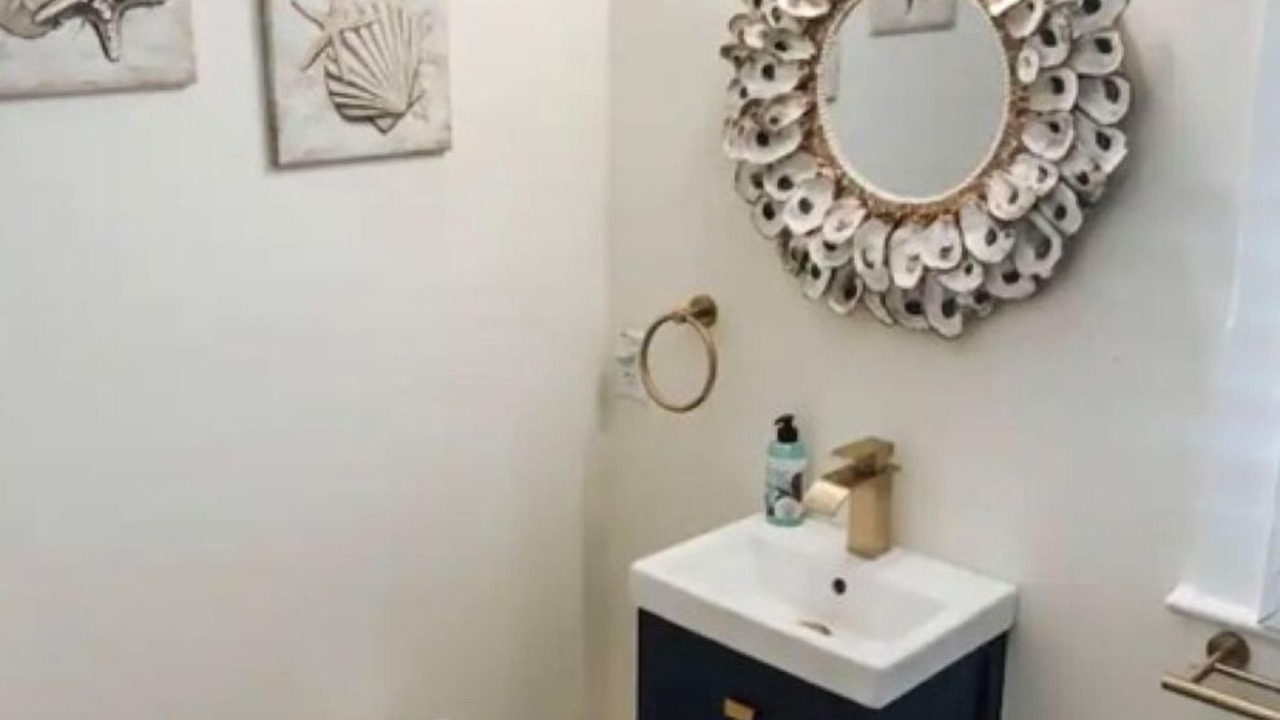 Photo of Bathroom in Deltaville