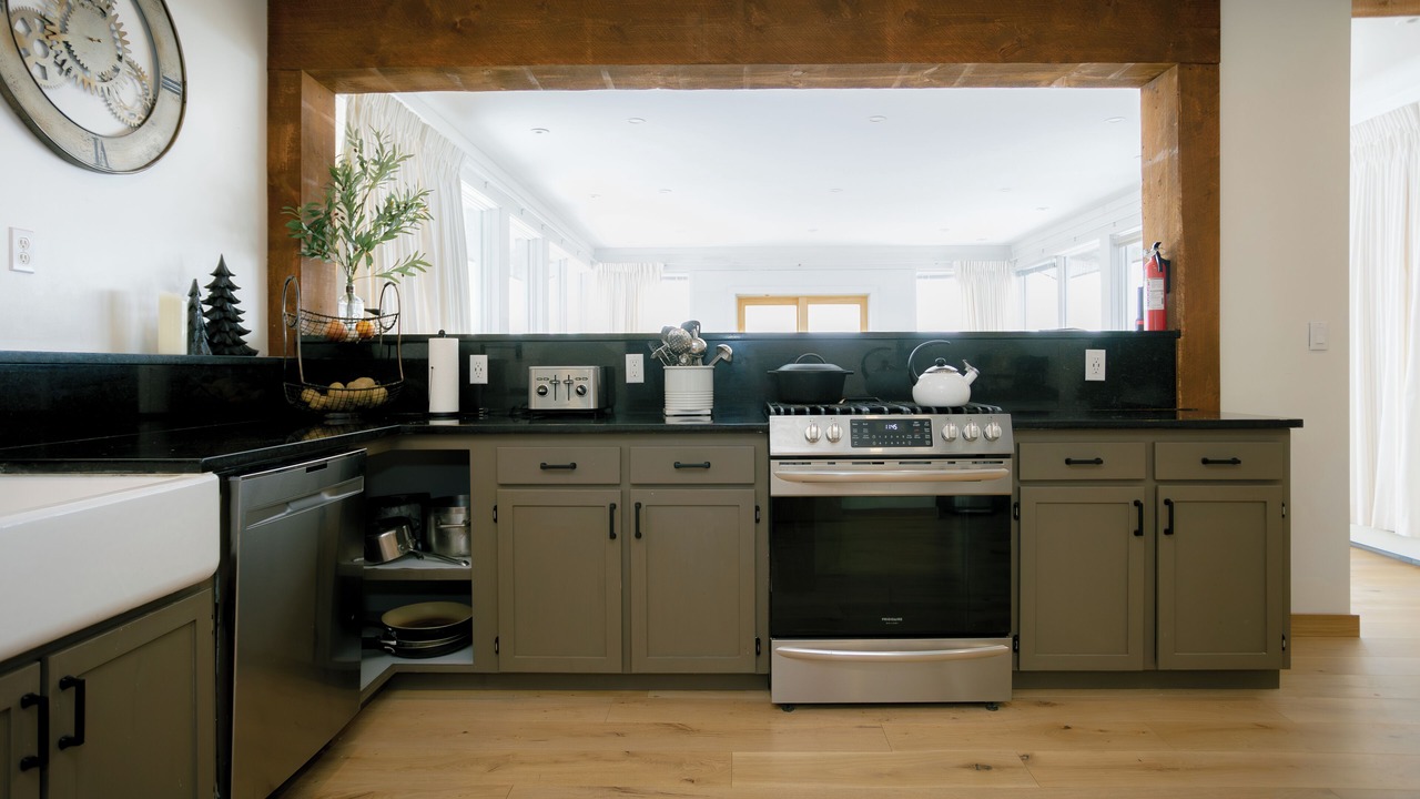 Photo of Kitchen in East Central Franklin