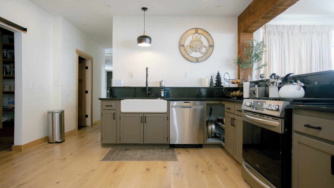 Photo of Kitchen in East Central Franklin