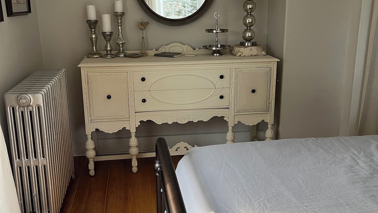 Photo of Bedroom in Bath
