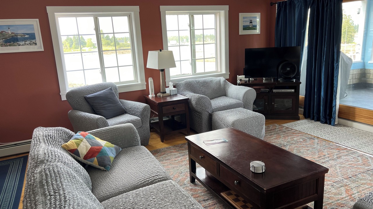 Photo of Livingroom in Bernard