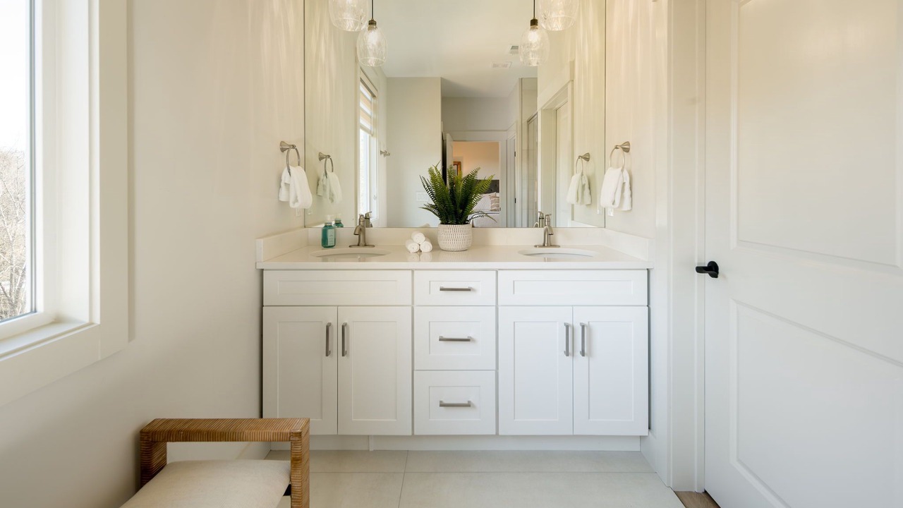 Photo of Bathroom in Lyman