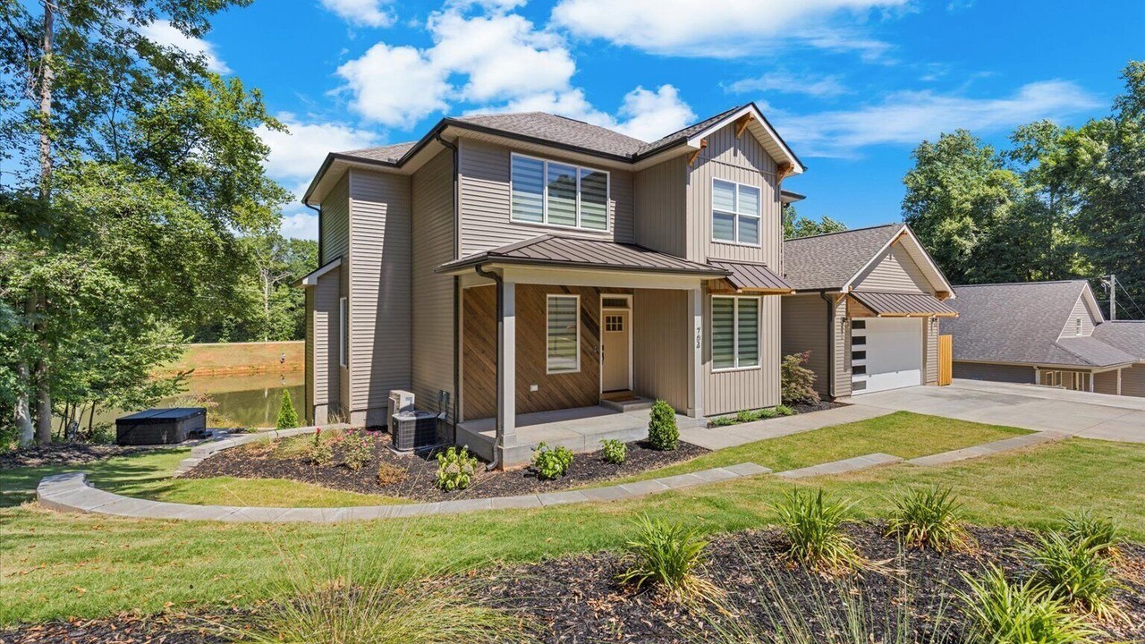 Photo of Outdoor in Lyman