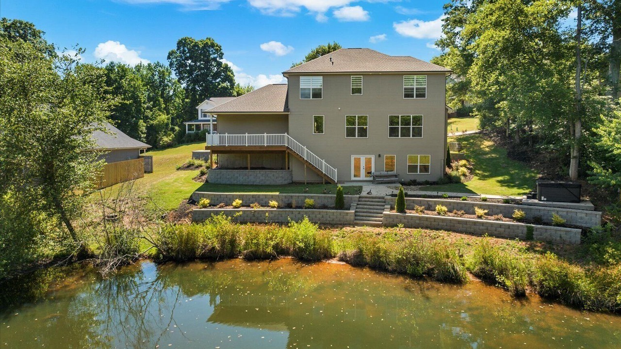 Photo of Outdoor in Lyman