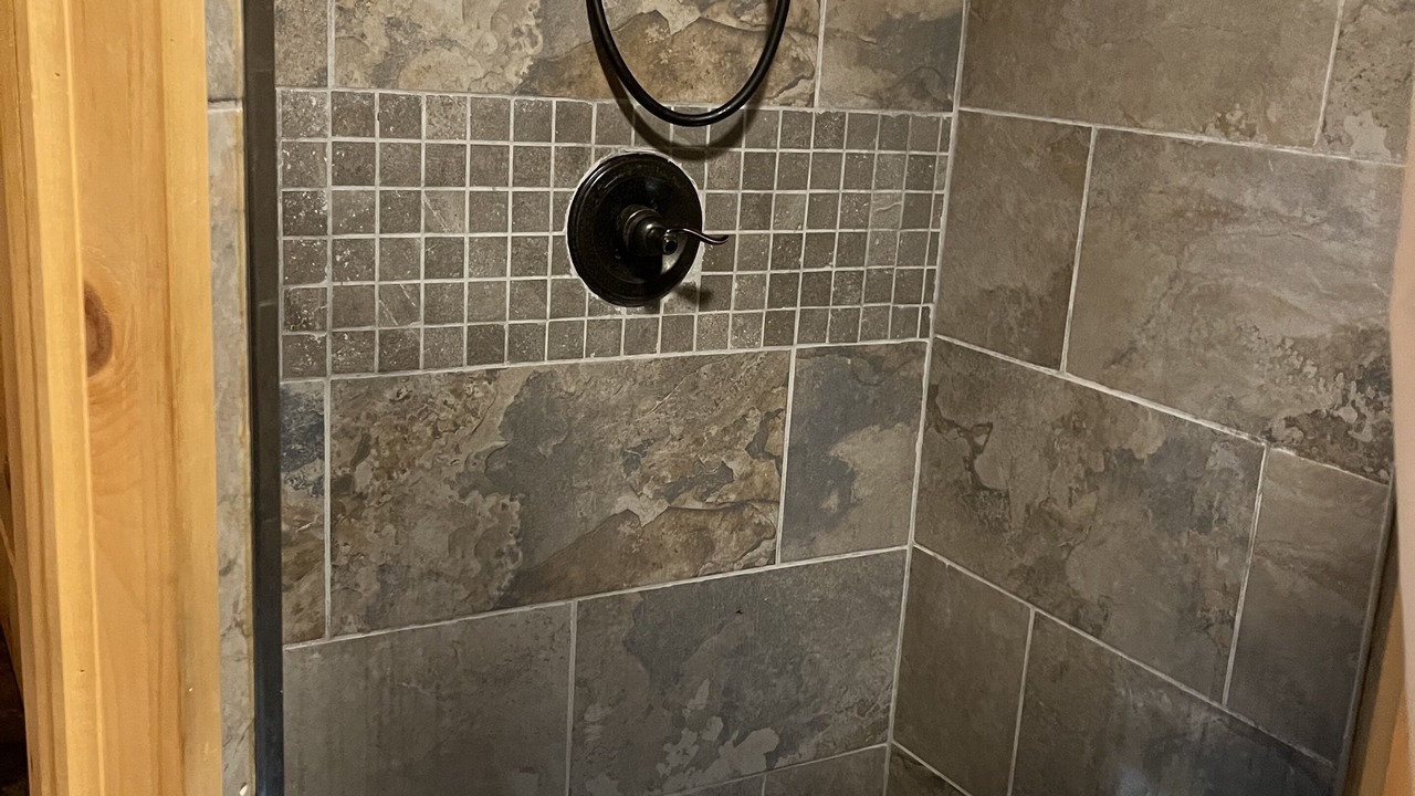 Photo of Bathroom in Embden