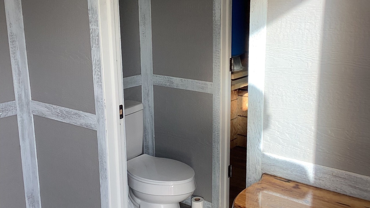 Photo of Bathroom in Girard