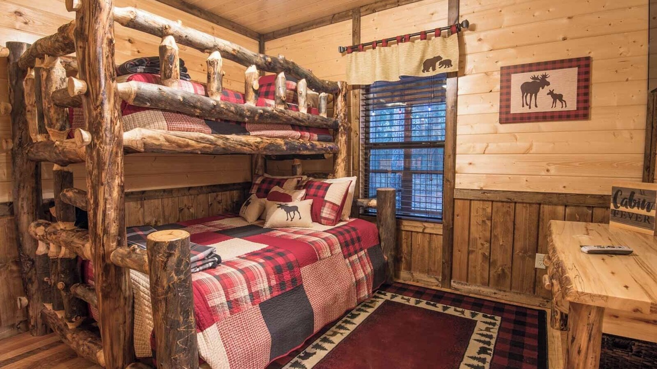 Photo of Bedroom in Hochatown