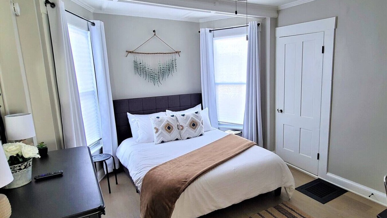Photo of Bedroom in Waterville