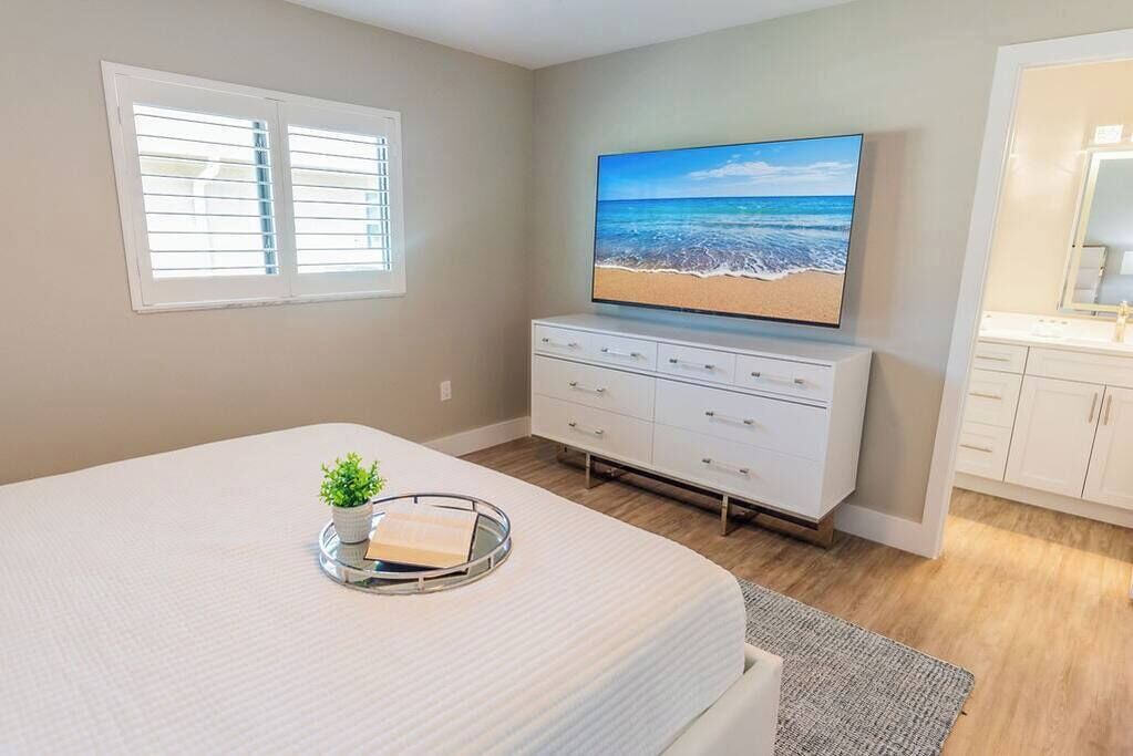 Photo of Bedroom in Naples Park