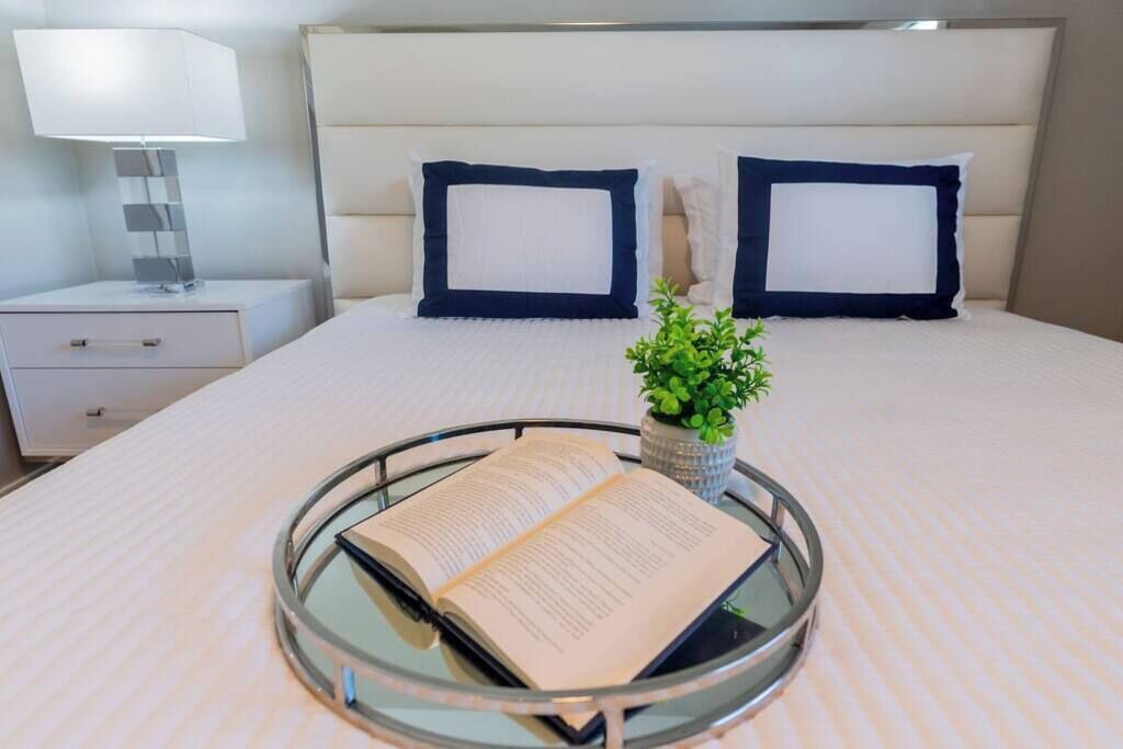 Photo of Bedroom in Naples Park