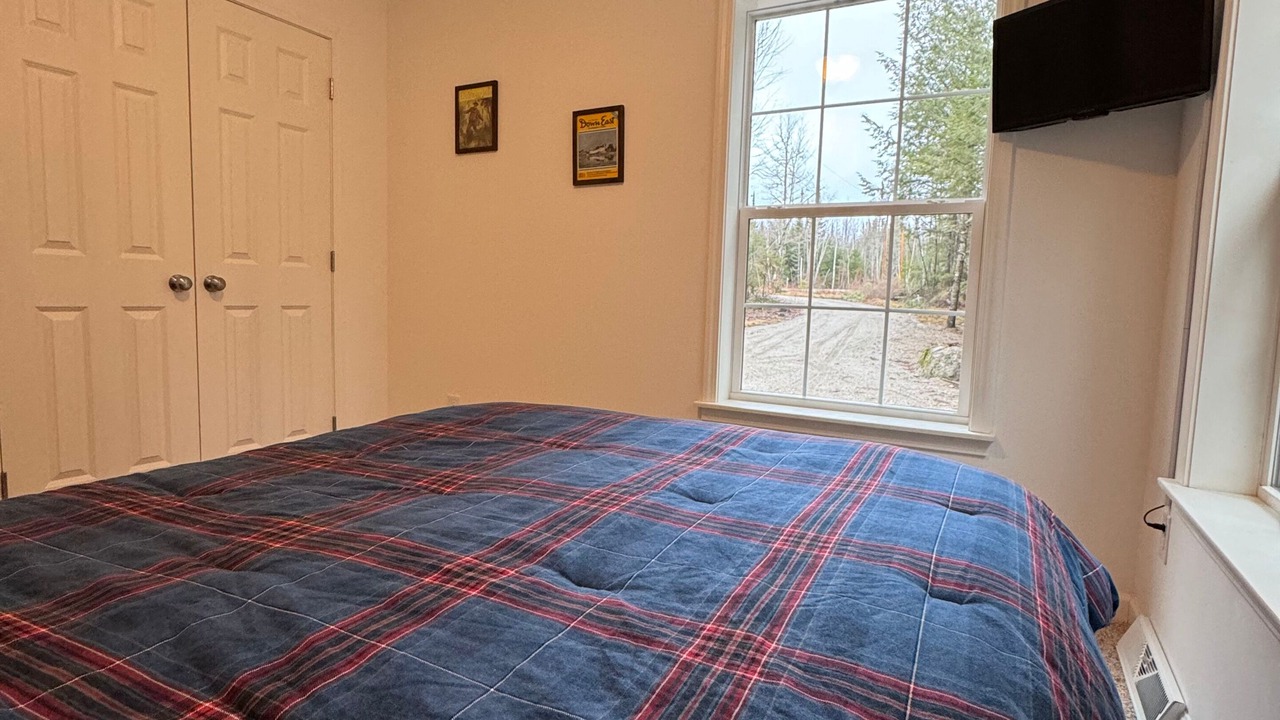 Photo of Bedroom in Ellsworth