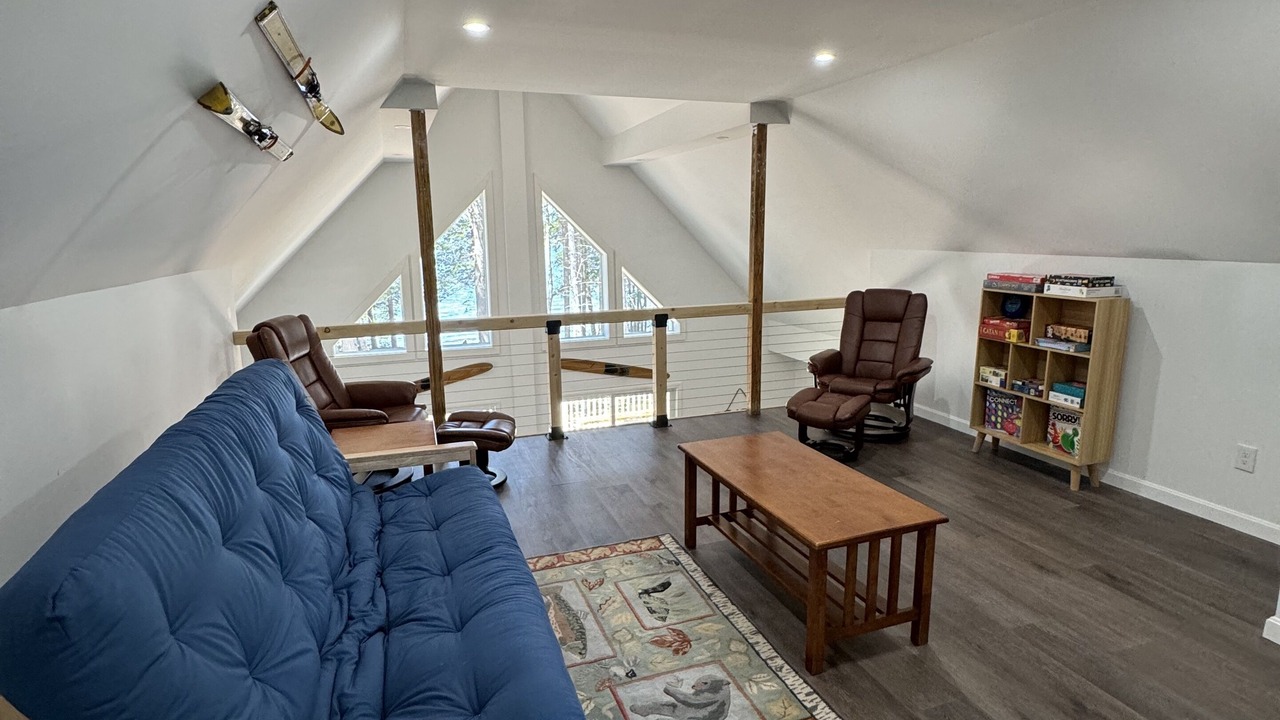 Photo of Livingroom in Ellsworth