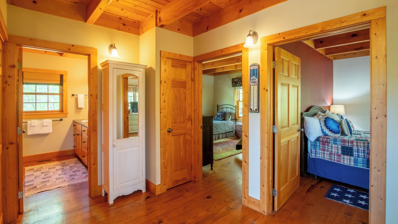 Photo of Bedroom in Cullowhee