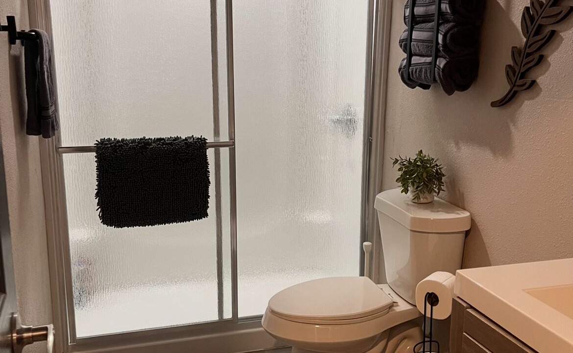 Photo of Bathroom in Cunningham