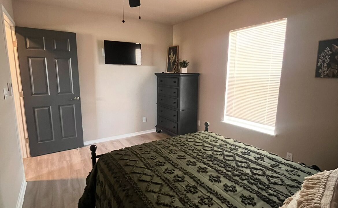 Photo of Bedroom in Cunningham