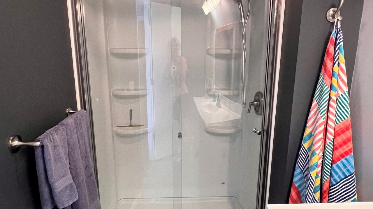 Photo of Bathroom in Lawrence Park
