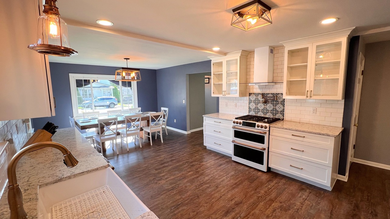 Photo of Kitchen in Lawrence Park