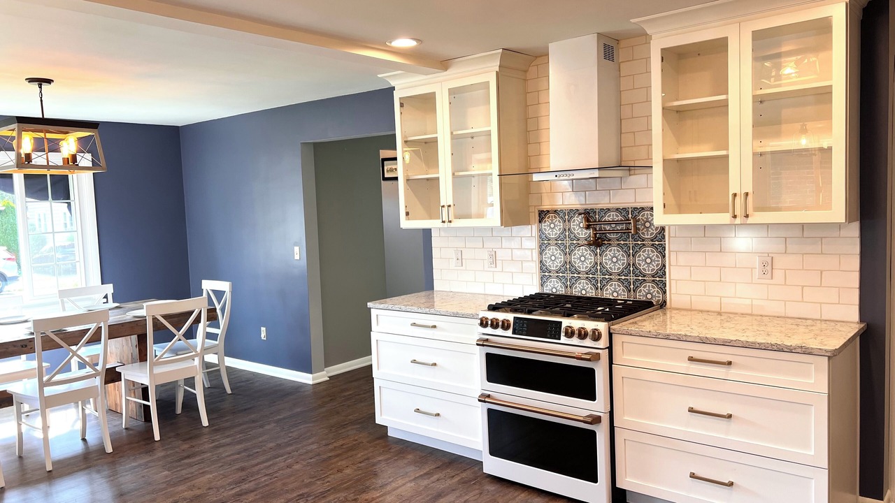 Photo of Kitchen in Lawrence Park