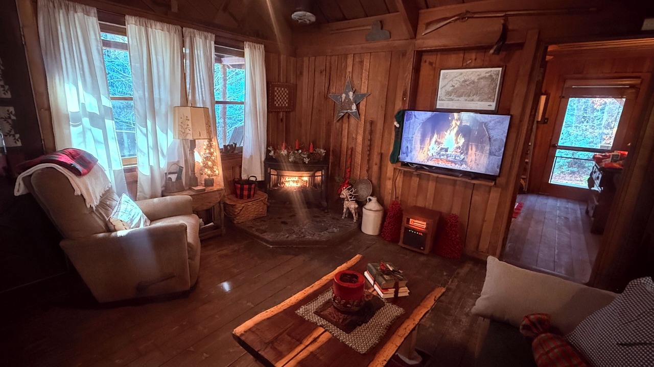 Photo of Livingroom in Robbinsville
