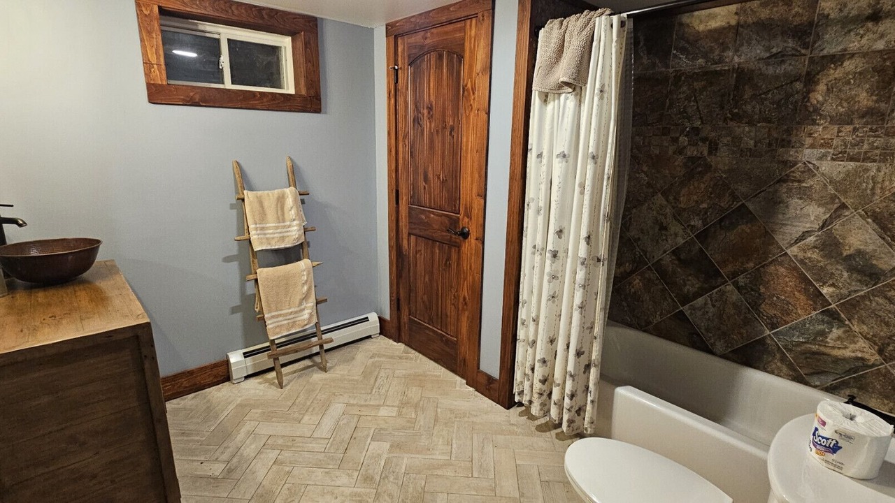 Photo of Bathroom in Rockwood