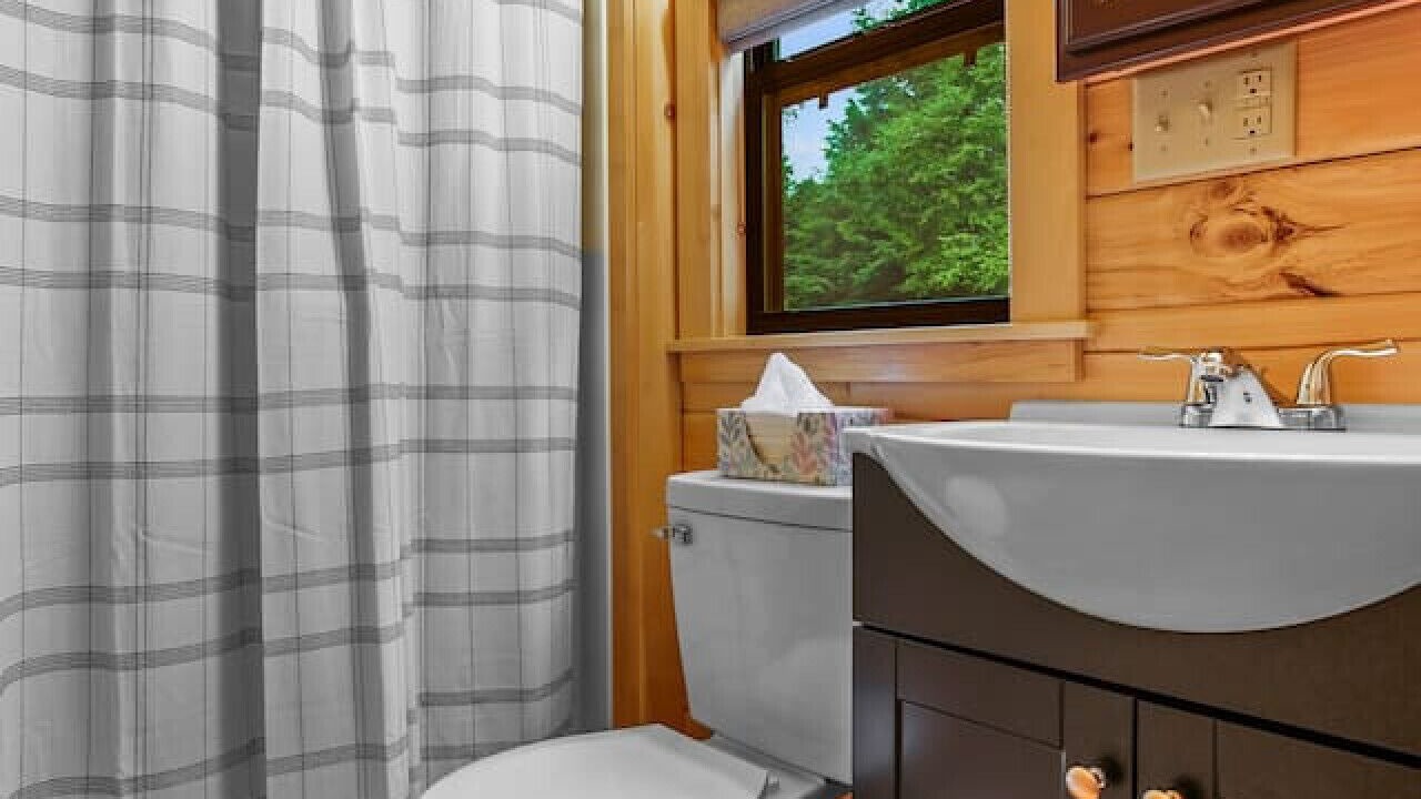 Photo of Bathroom in Shippenville