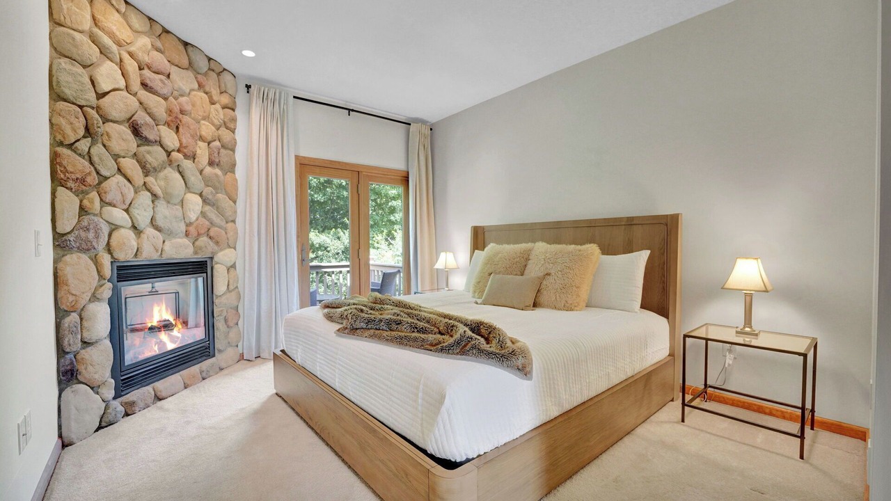 Photo of Bedroom in Ellicottville