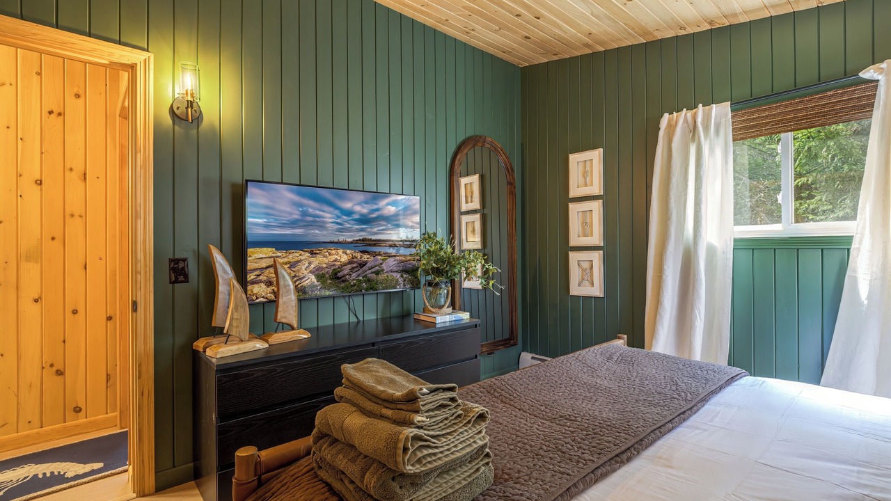 Photo of Bedroom in Mount Desert