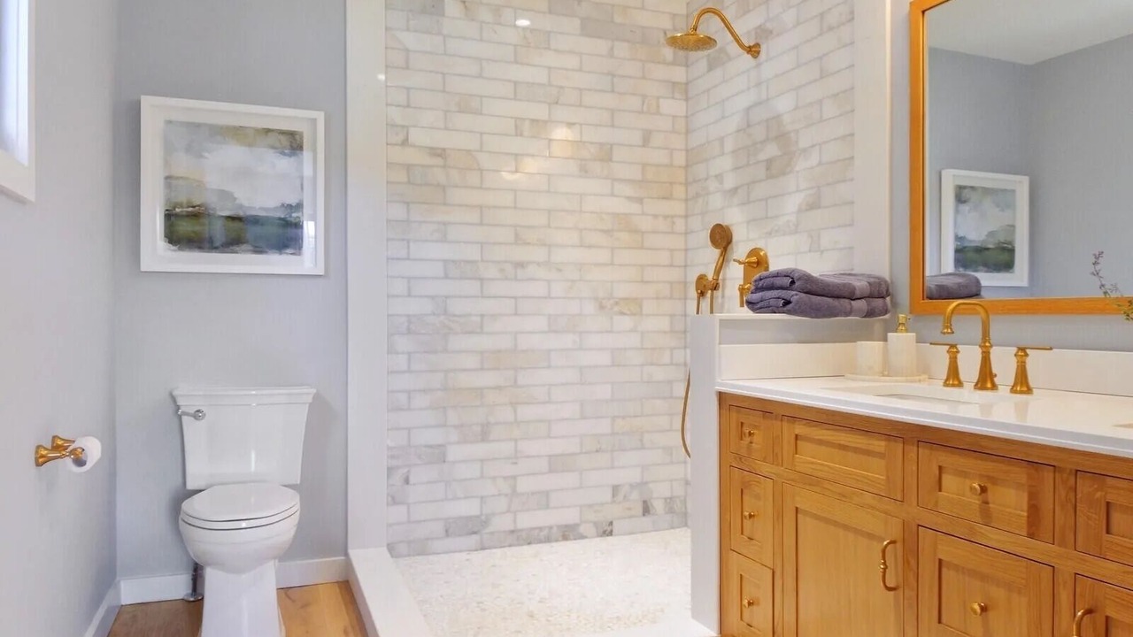Photo of Bathroom in Monmouth