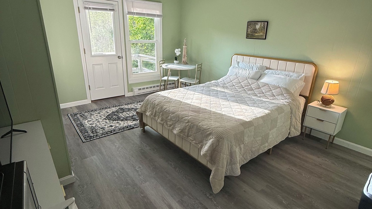 Photo of Bedroom in Boothbay