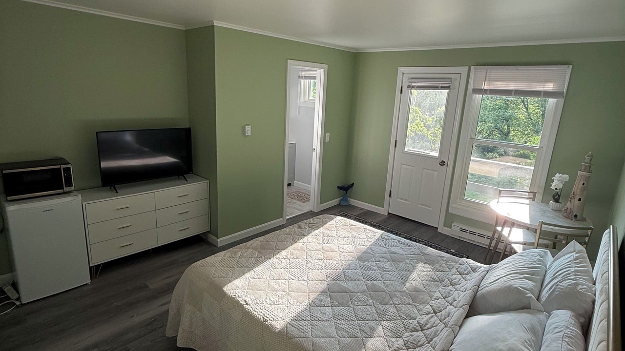 Photo of Bedroom in Boothbay