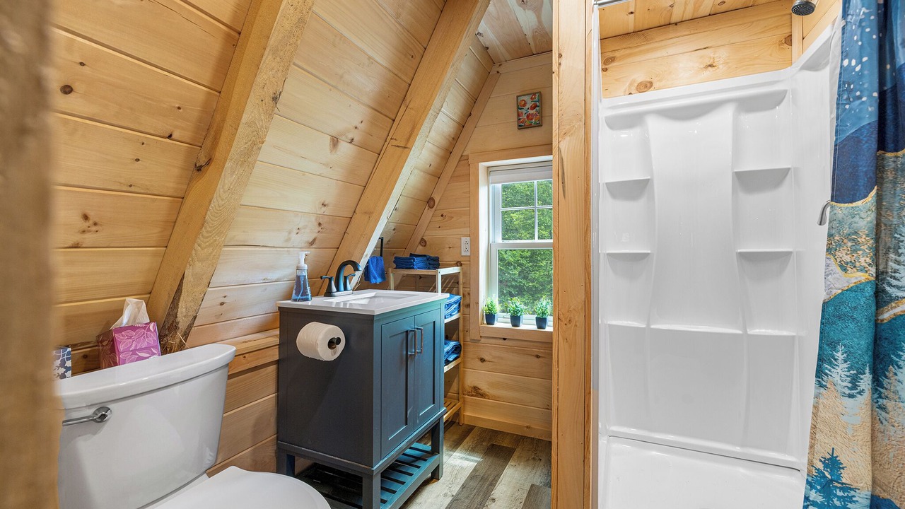 Photo of Bathroom in Starks