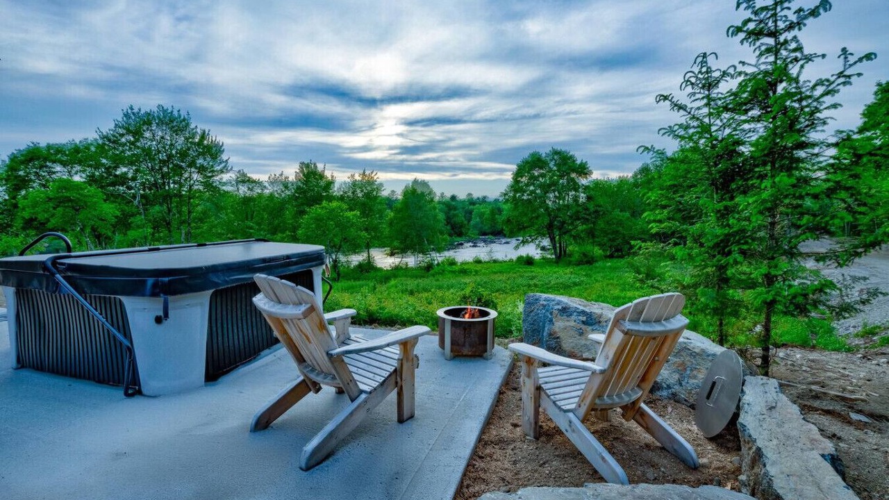Photo of Patio Balcony in Ellsworth