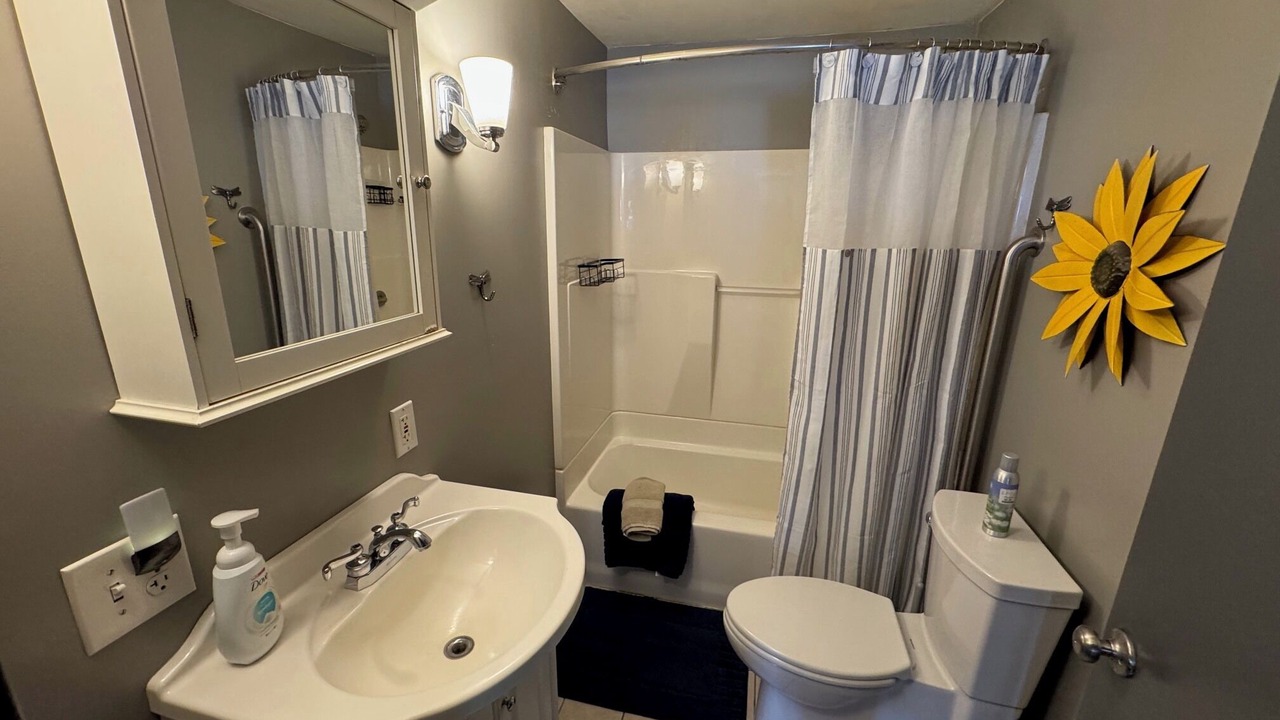 Photo of Bathroom in Brewer