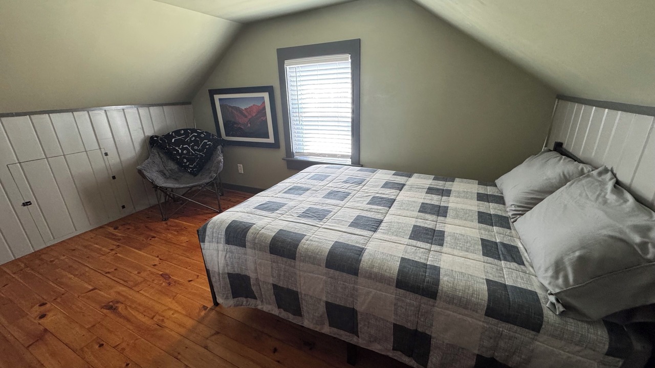 Photo of Bedroom in Brewer