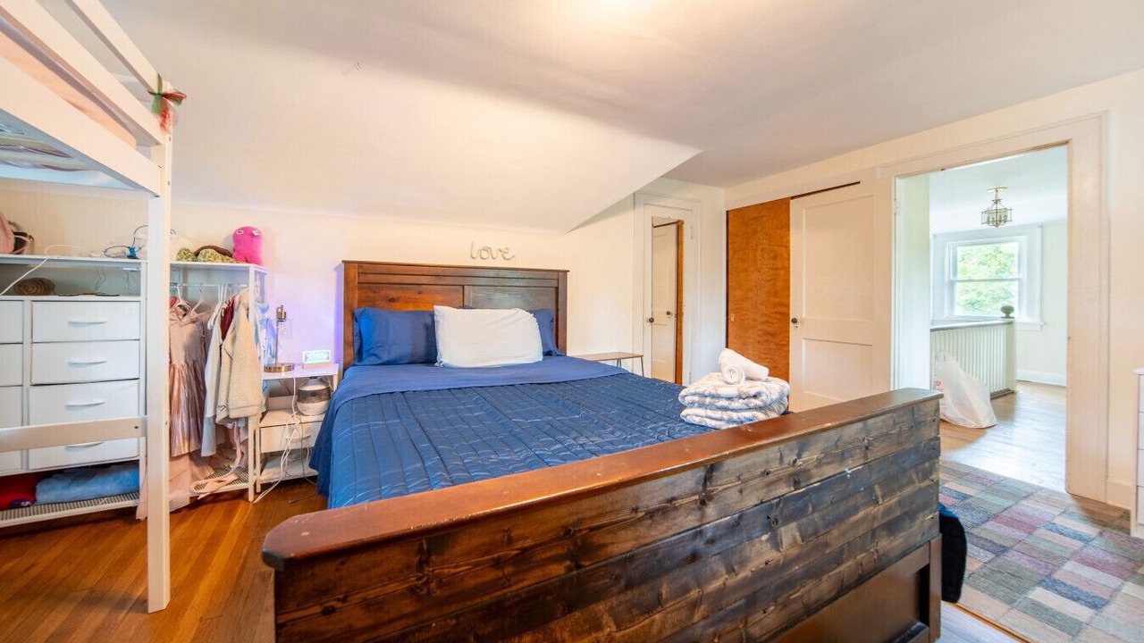 Photo of Bedroom in Novelty