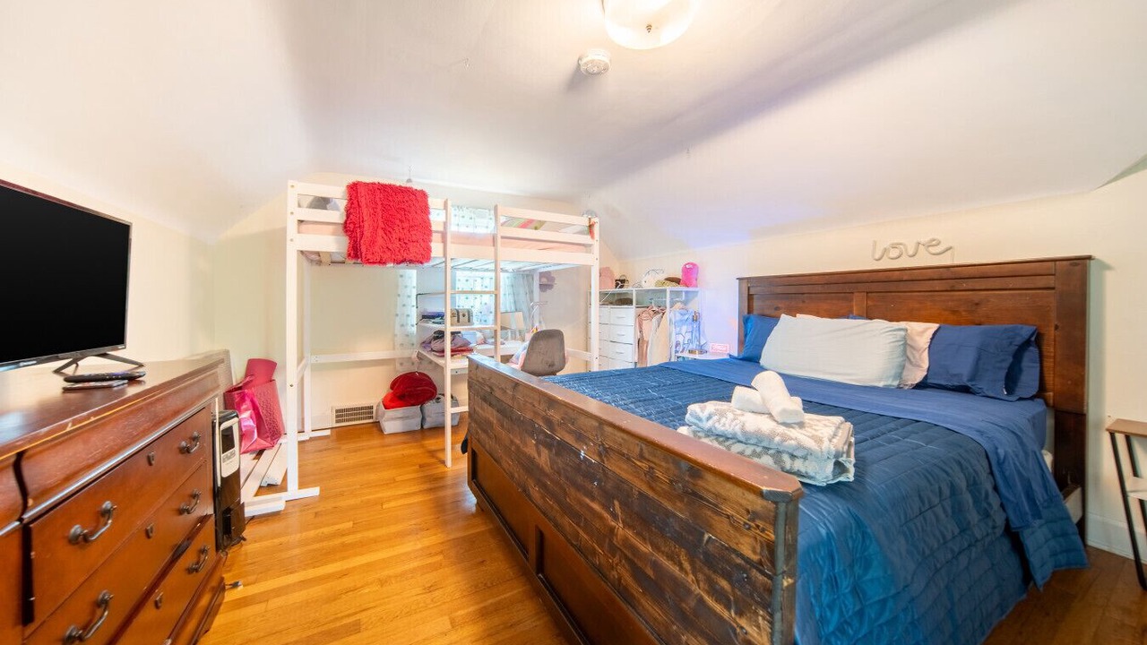 Photo of Bedroom in Novelty
