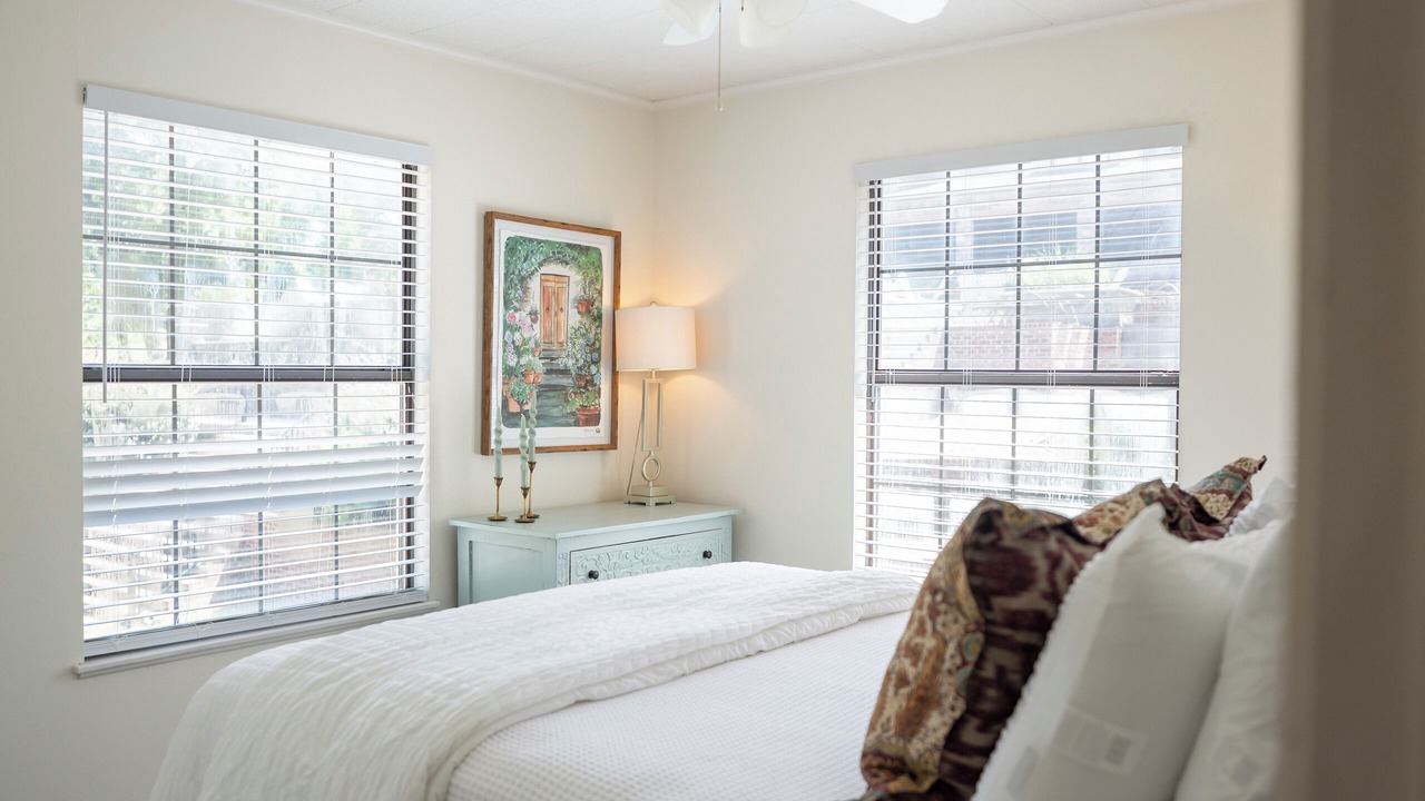 Photo of Bedroom in Mooringsport