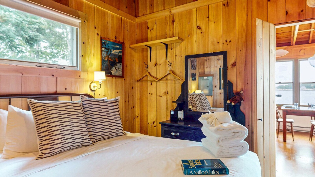 Photo of Bedroom in East Boothbay