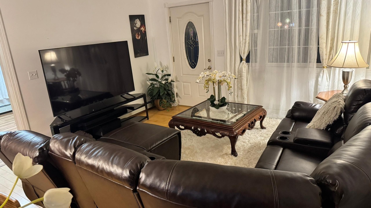 Photo of Livingroom in Rockland