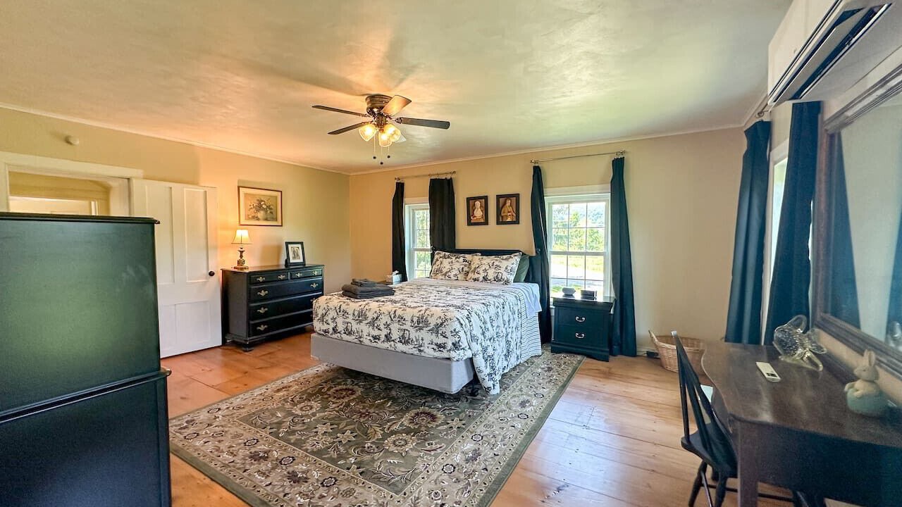 Photo of Bedroom in Prattsburgh