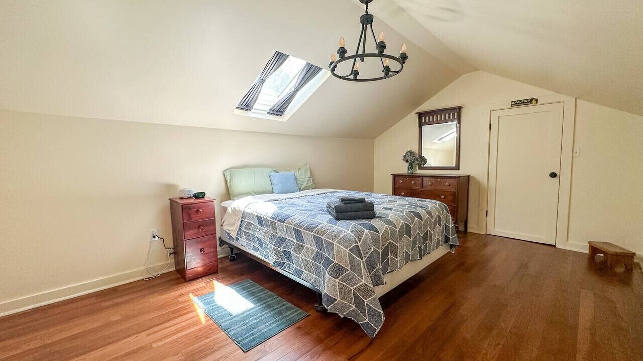 Photo of Bedroom in Prattsburgh