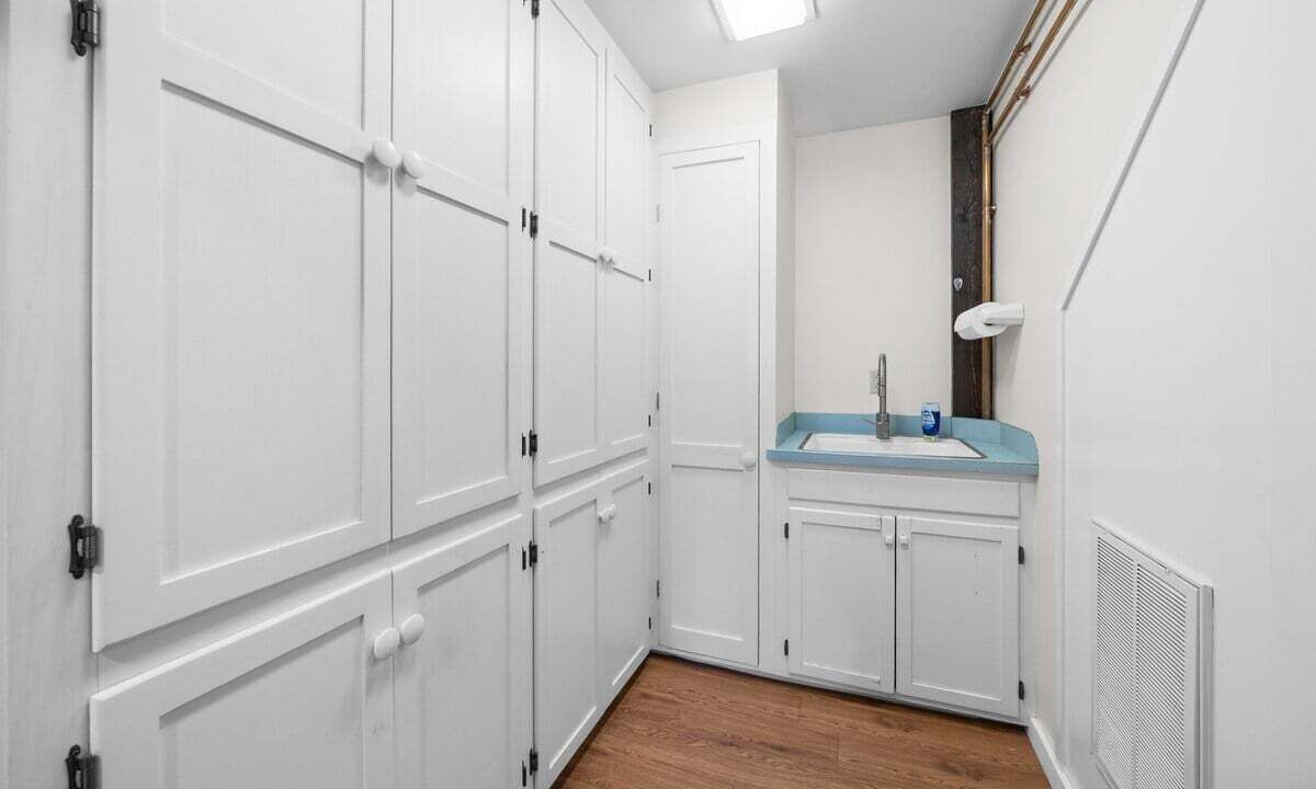 Photo of Bathroom in Brooksville
