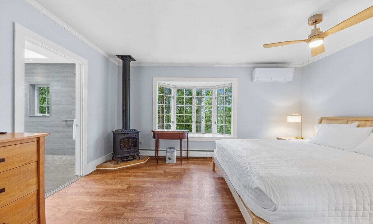 Photo of Bedroom in Brooksville