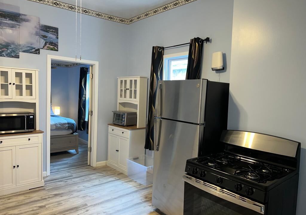 Photo of Kitchen in Front Park