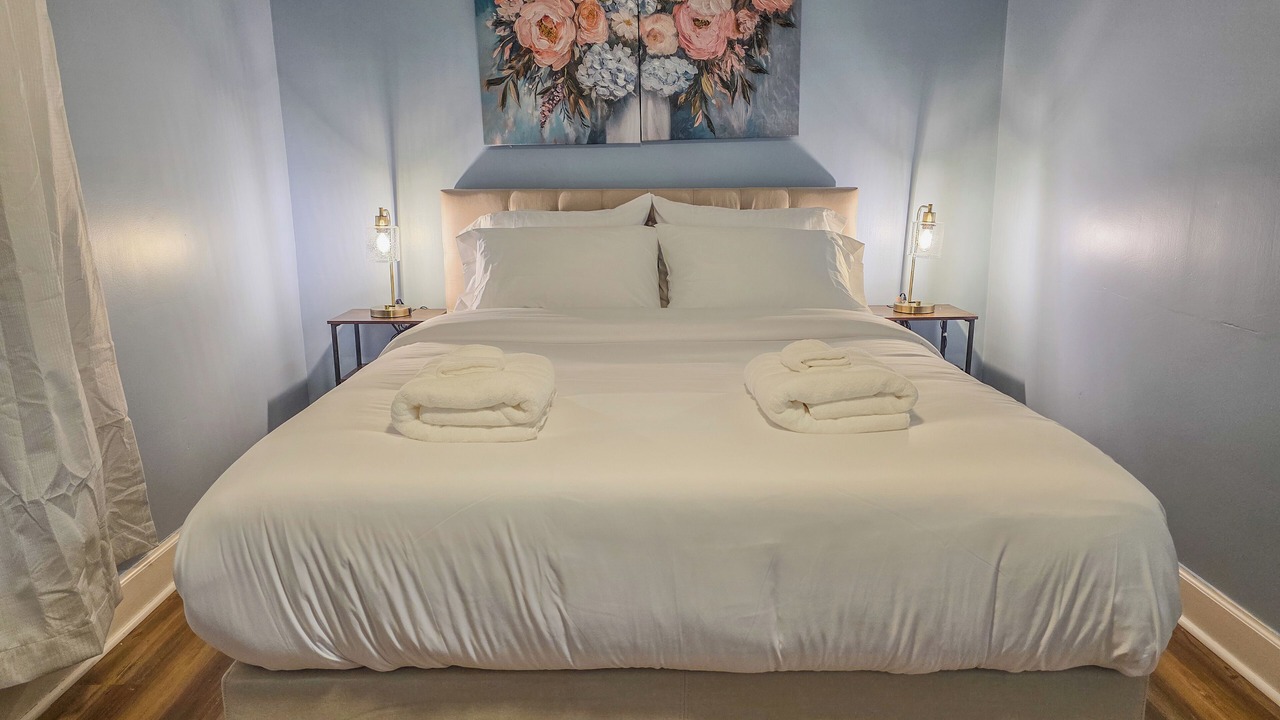Photo of Bedroom in Niagara Falls
