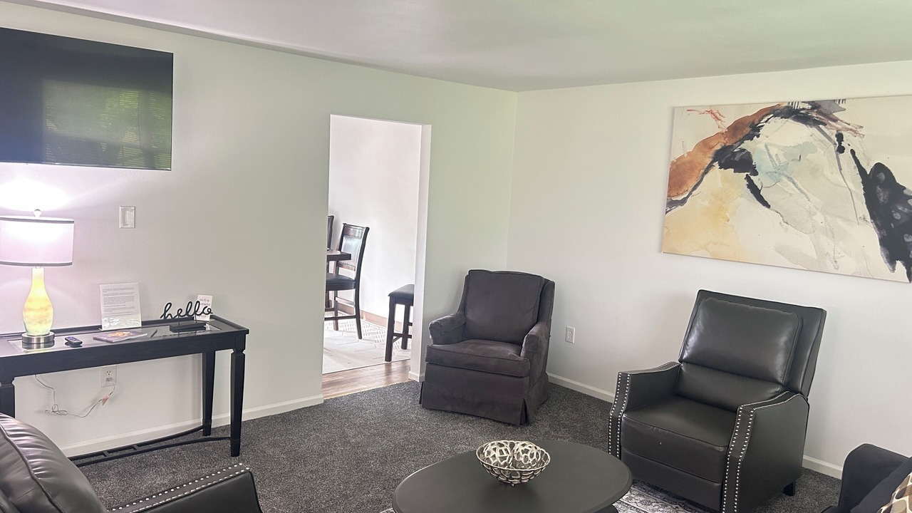 Photo of Livingroom in Cambridge Springs