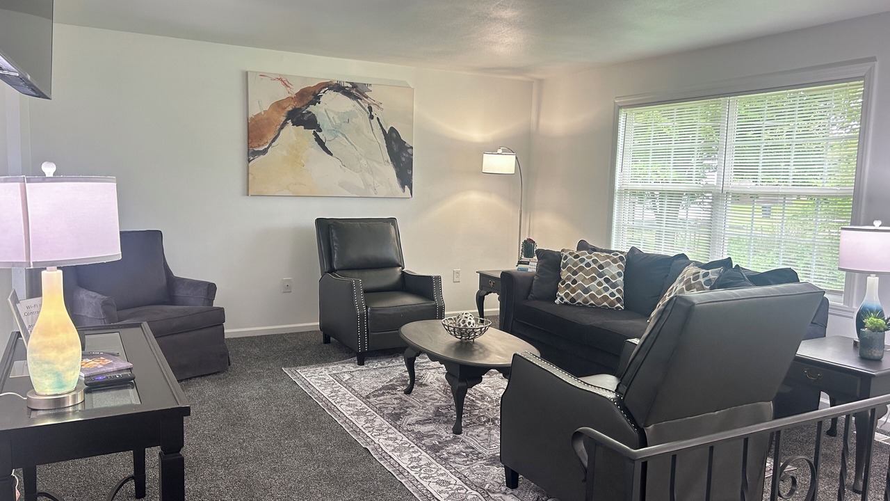 Photo of Livingroom in Cambridge Springs