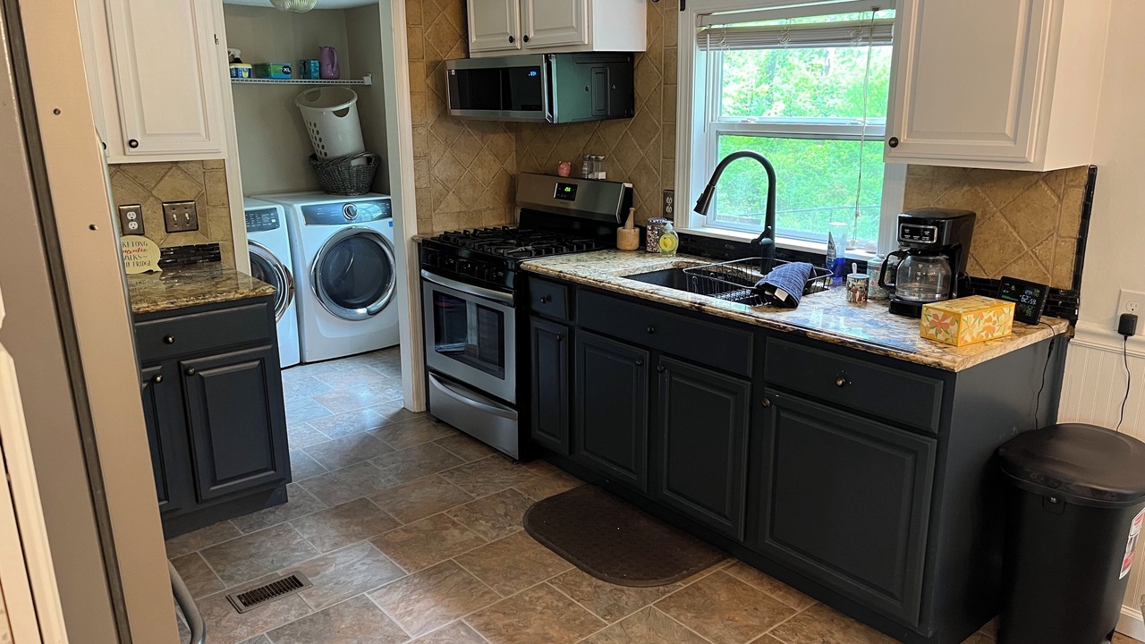 Photo of Kitchen in Town of Reading