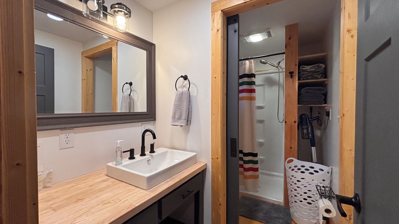 Photo of Bathroom in Eagle Rock